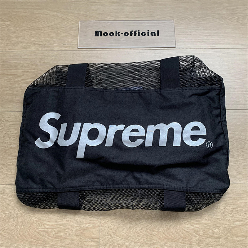SUPREME BAGS (17)