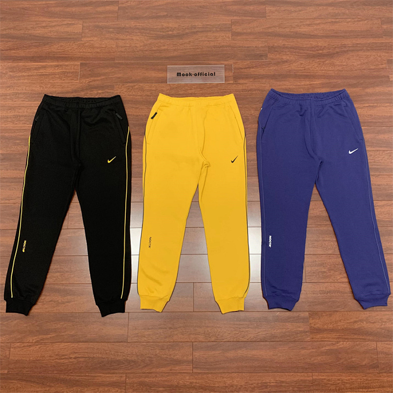 NIKE SWEATPANTS (33)