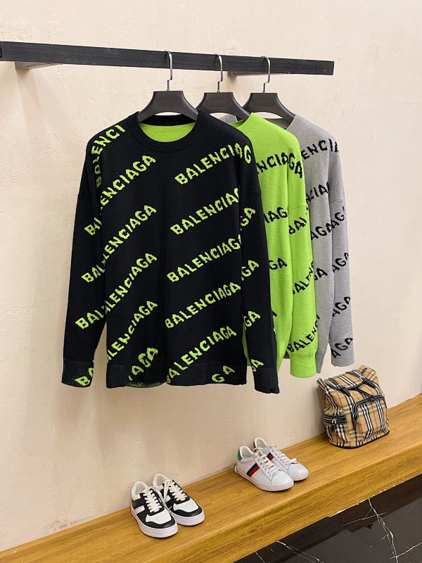 BALENCIAGA SWEATSHIRTS