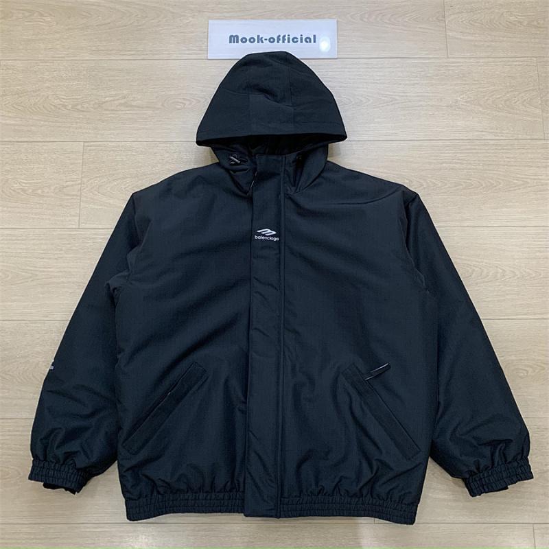 BALENCIAGA WINDBREAKERS (39)