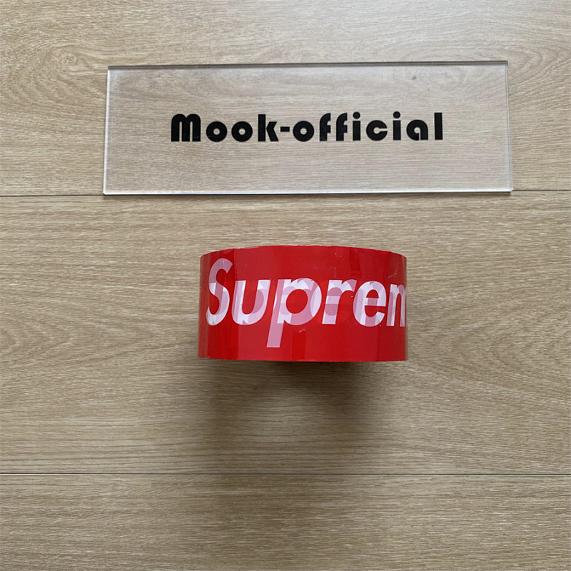 SUPREME (44)