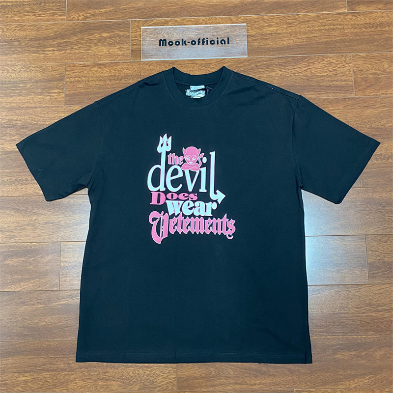 VETEMENTS TSHIRTS (95)