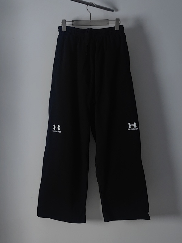 BALENCIAGA SWEATPANTS (18)