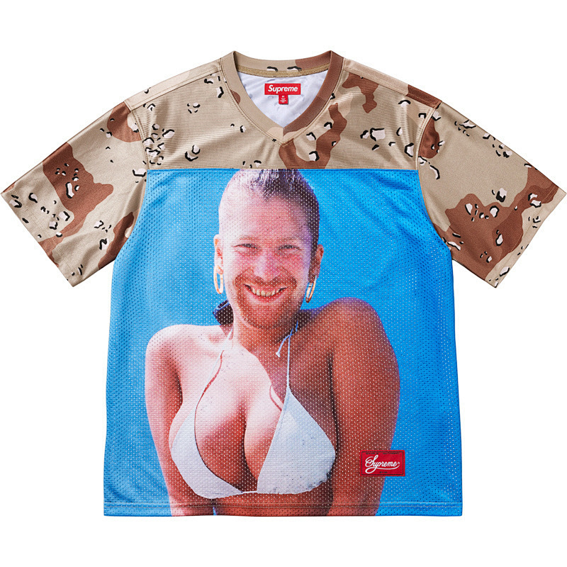 SUPREME TSHIRTS (54)