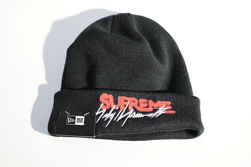 SUPREME HATS (3)