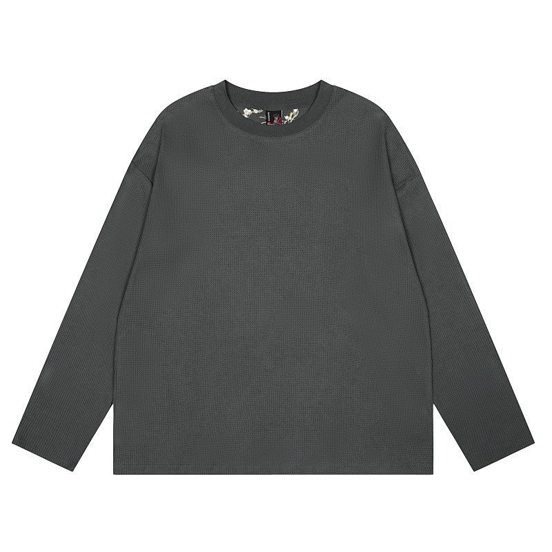DERSCHUTZE LONGSLEEVES