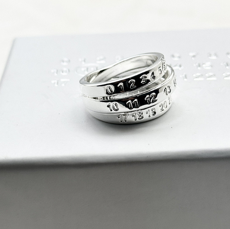 MAISON MARGIELA RINGS