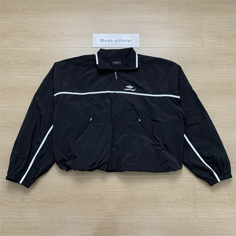BALENCIAGA WINDBREAKERS (38)