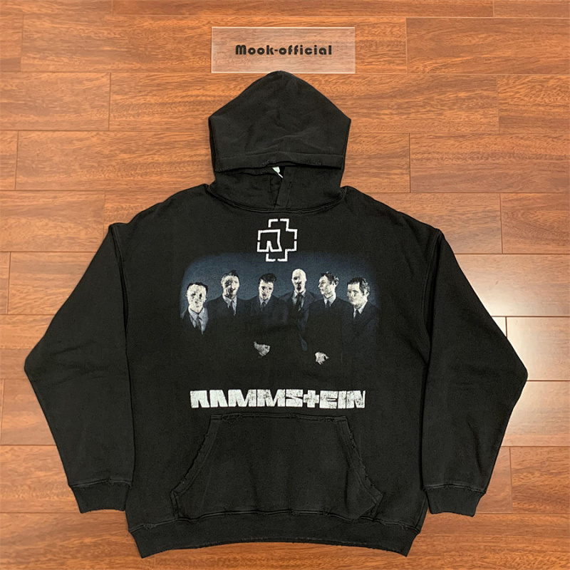 BALENCIAGA HOODIES (137)