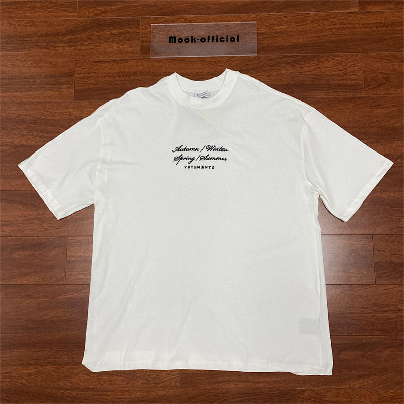 VETEMENTS TSHIRTS (83)