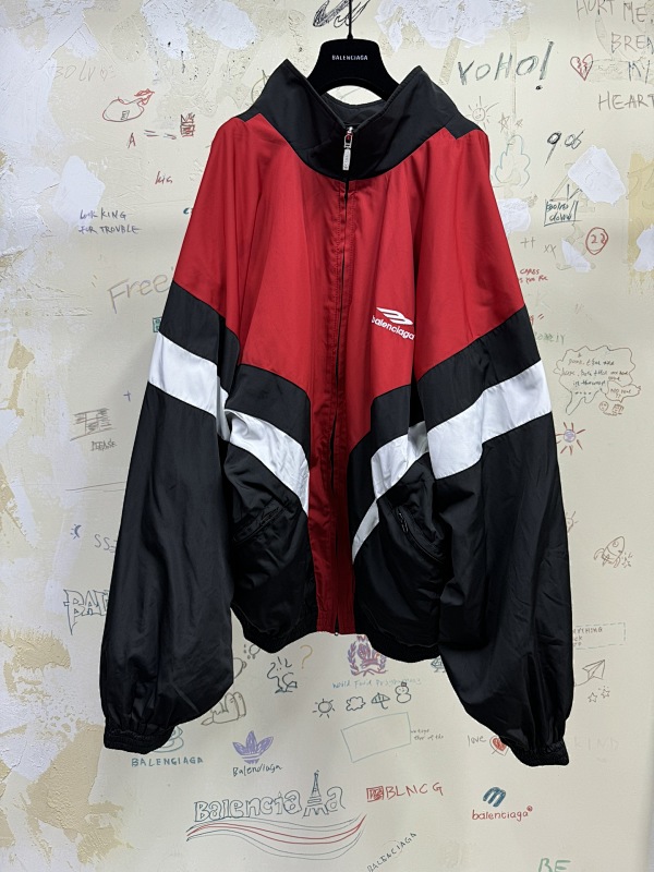 BALENCIAGA WINDBREAKERS (33)