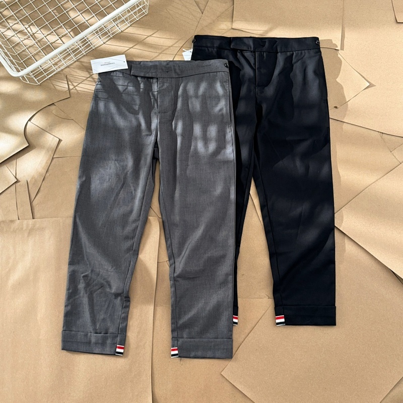 THOM BROWNE PANTS (2)