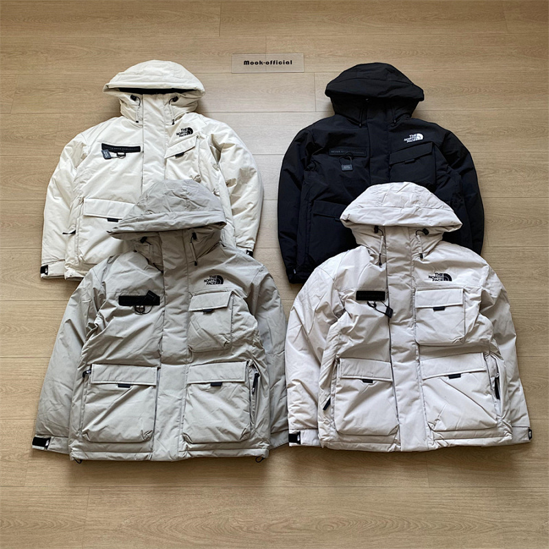TNF PUFFERS (43)