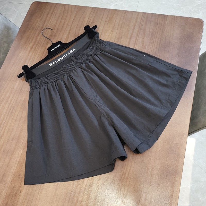 BALENCIAGA SHORTS (38)
