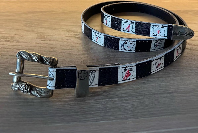 ENFANTS RICHES DEPRIMES BELTS