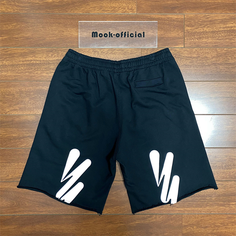 OFF WHITE SHORTS (29)