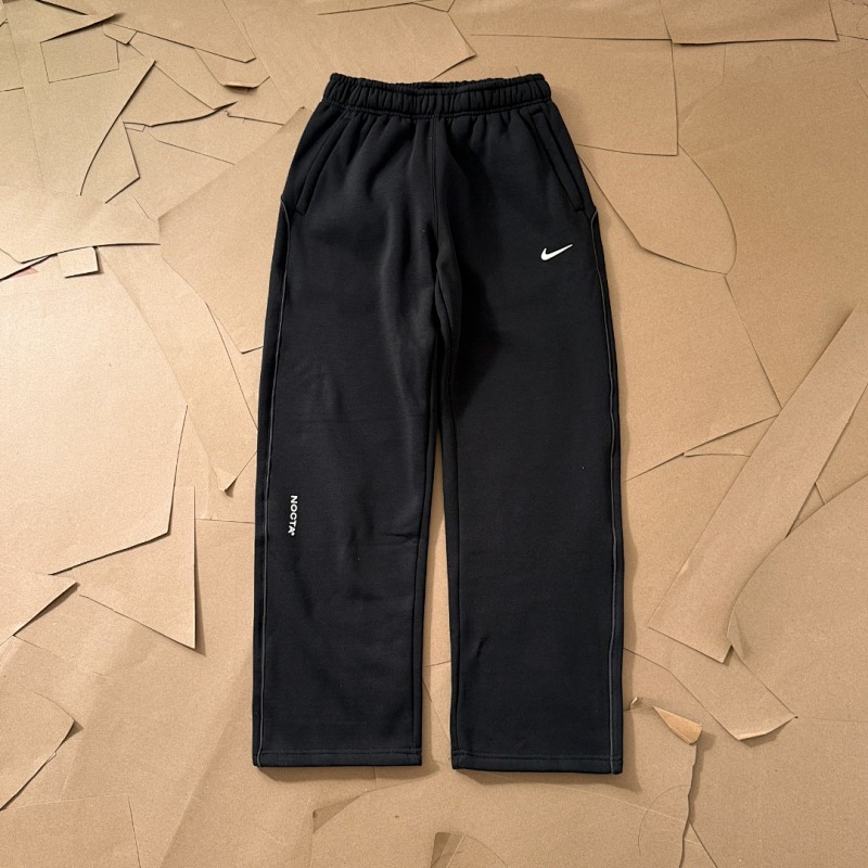 NIKE SWEATPANTS (5)