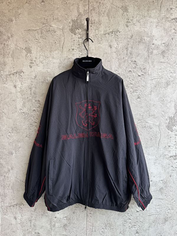 BALENCIAGA WINDBREAKERS (24)