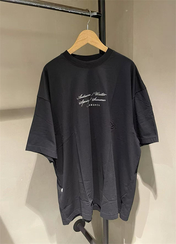 VETEMENTS TSHIRTS (34)