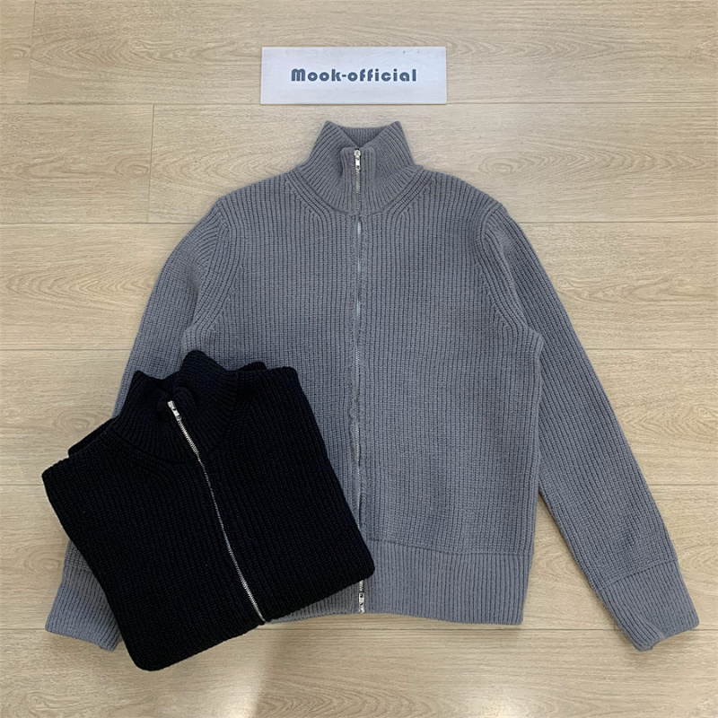 MAISON MARGIELA SWEATERS
