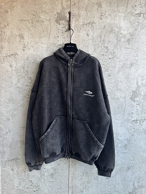 BALENCIAGA HOODIES (40)