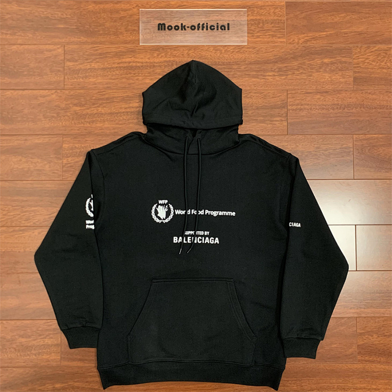 BALENCIAGA HOODIES (138)