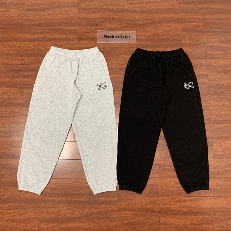 NIKE SWEATPANTS (26)