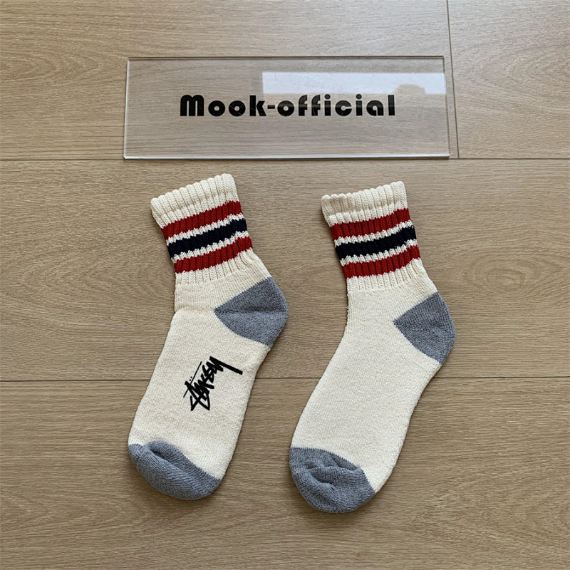 STUSSY SOCKS