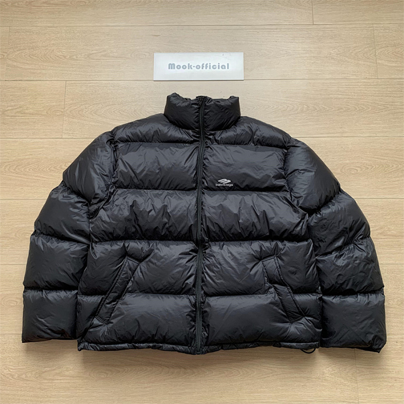BALENCIAGA PUFFERS (30)