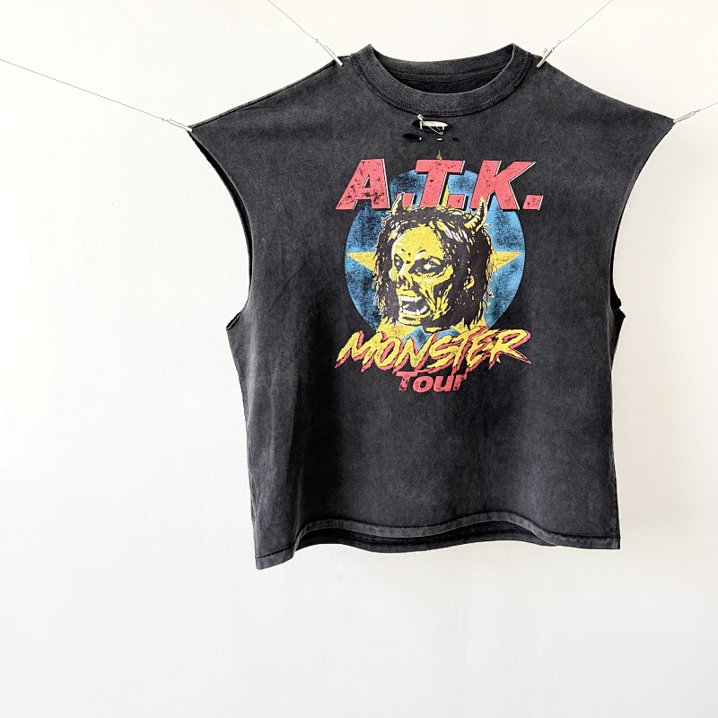 GALLERY DEPTH CROP_TOPS