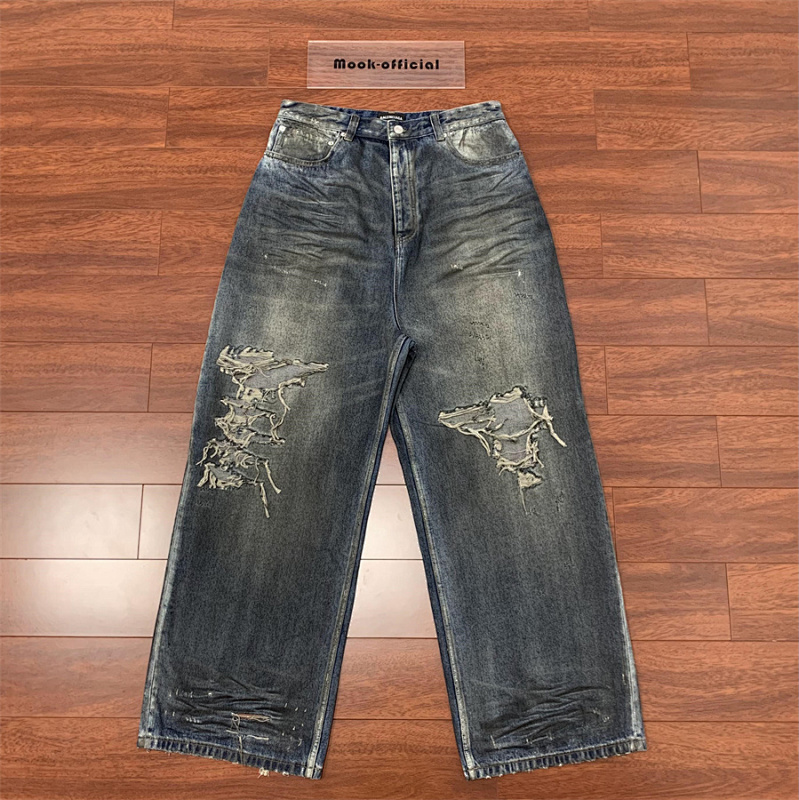 BALENCIAGA JEANS (46)