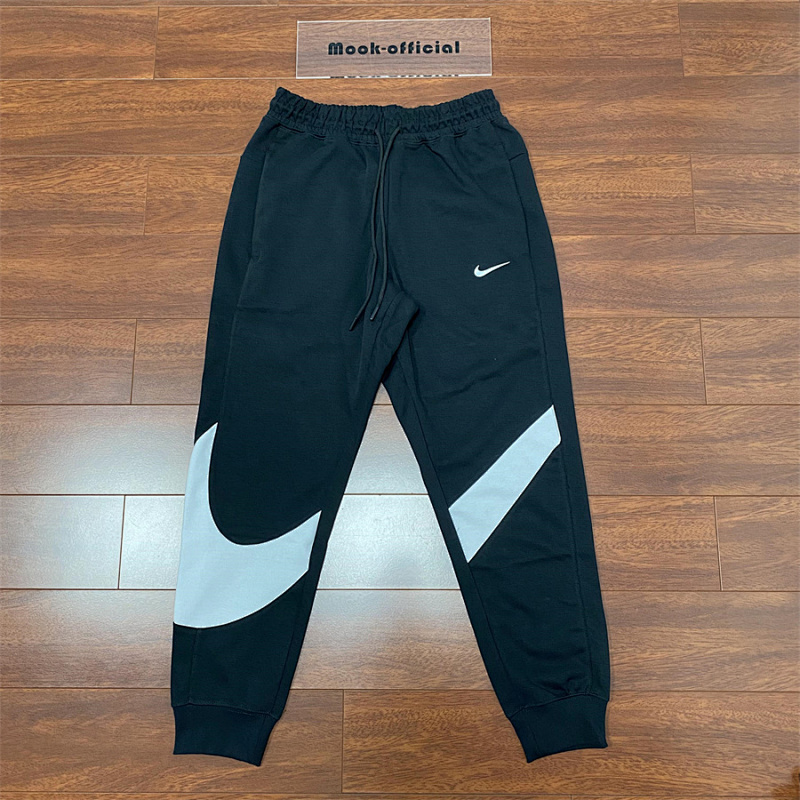NIKE SWEATPANTS (31)