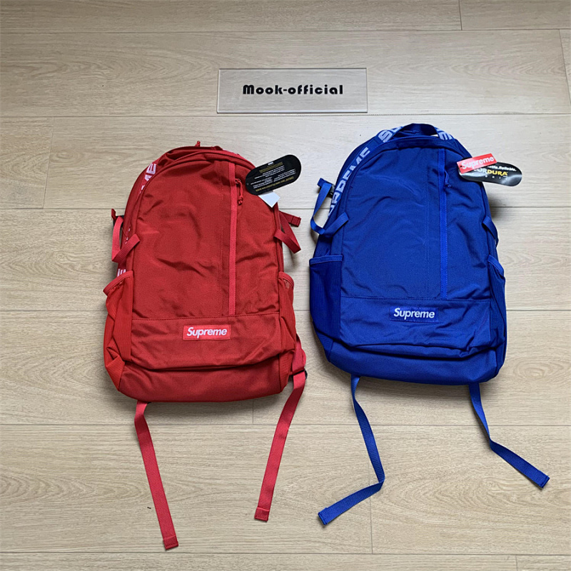 SUPREME BACKPACKS (4)