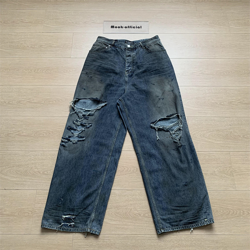 BALENCIAGA JEANS (45)