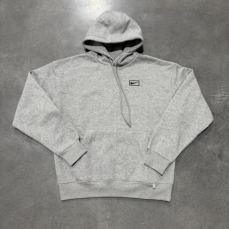 Nike classic tracksuit (2)