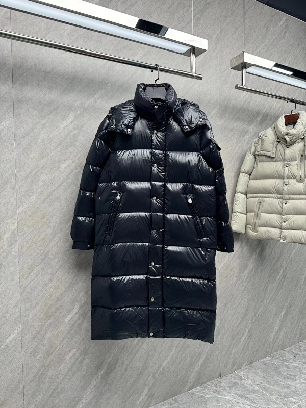 MONCLER PUFFERS (15)