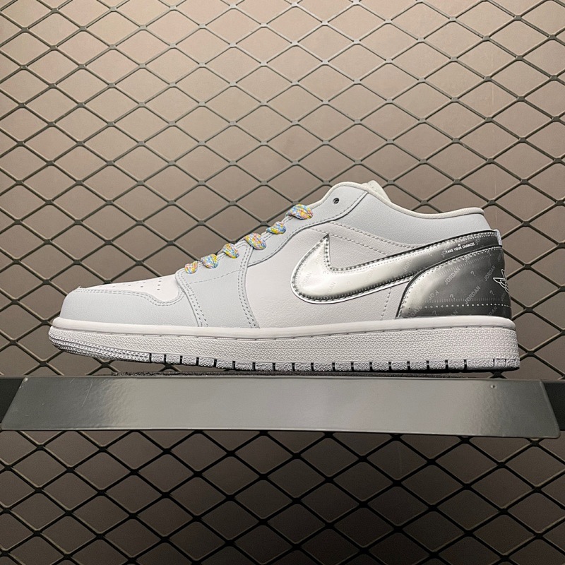 JORDAN SNEAKERS (194)