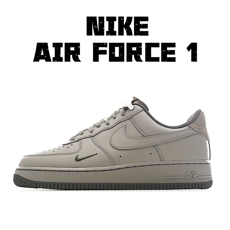 NIKE SNEAKERS (298)