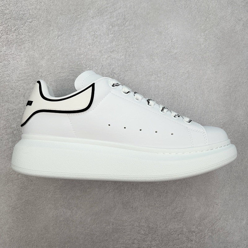 ALEXANDER MCQUEEN SNEAKERS (23)