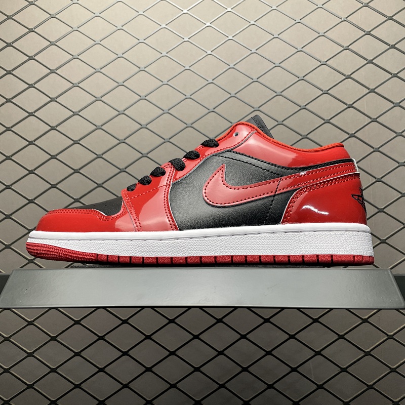 JORDAN SNEAKERS (75)