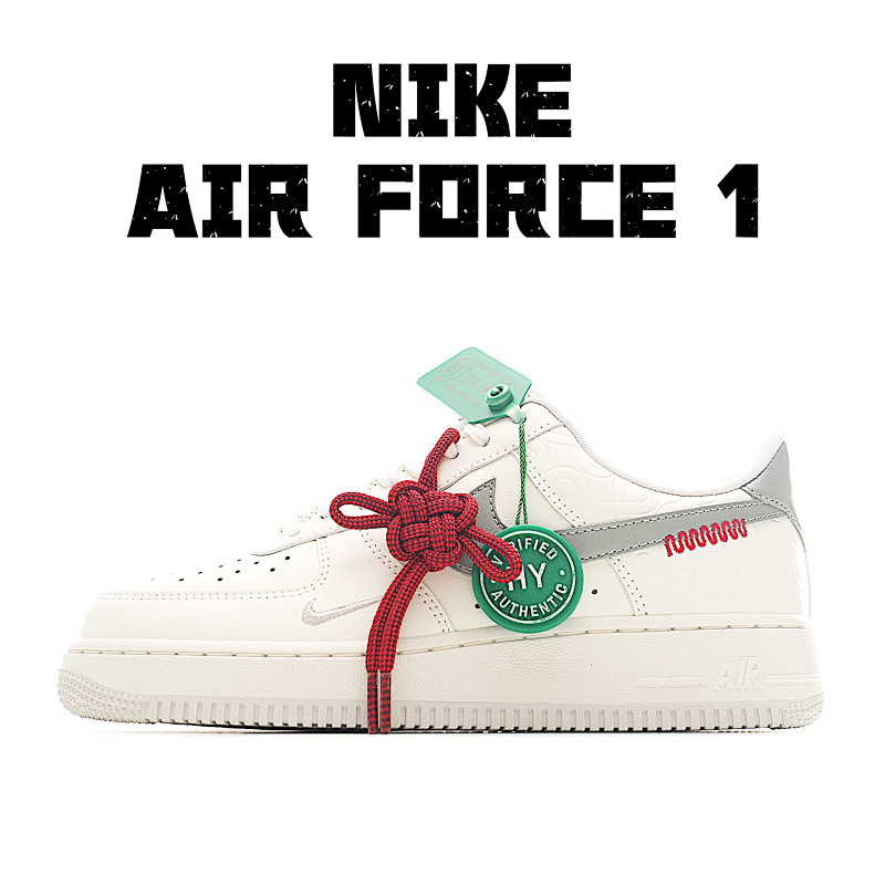 NIKE SNEAKERS (324)