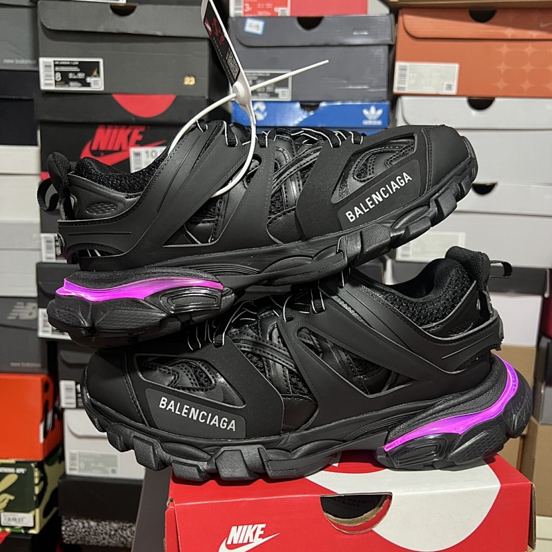 BALENCIAGA SNEAKERS