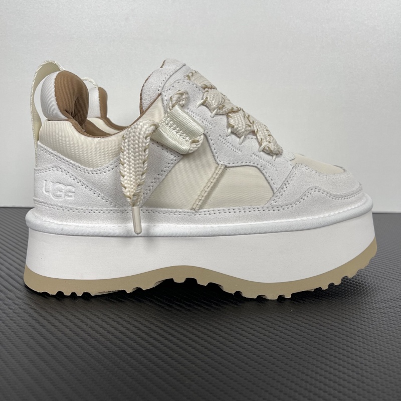 UGG SNEAKERS (16)