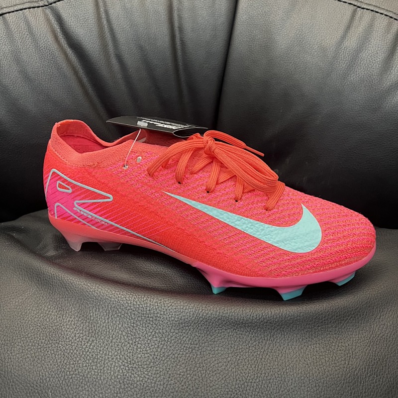 NIKE SNEAKERS (795)