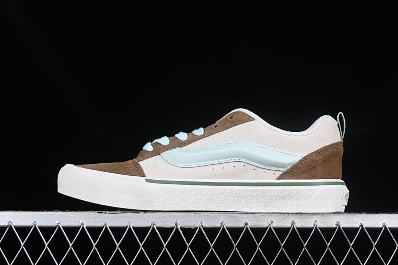 VANS SNEAKERS (23)
