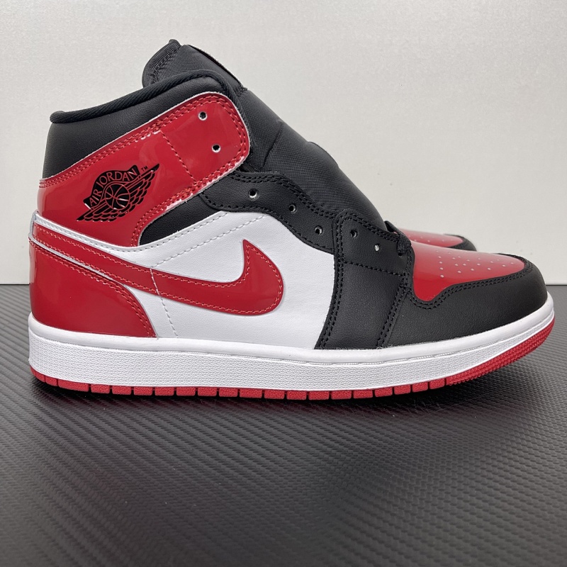 JORDAN SNEAKERS (279)