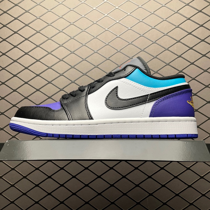 JORDAN SNEAKERS (151)