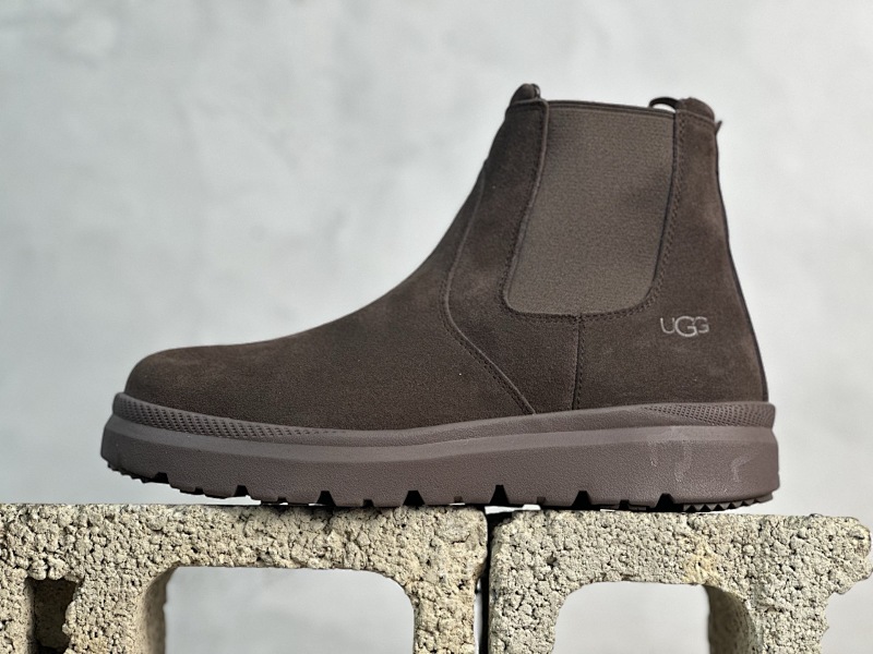 UGG SNEAKERS (20)
