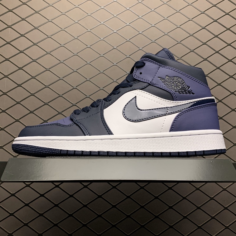 JORDAN SNEAKERS (284)