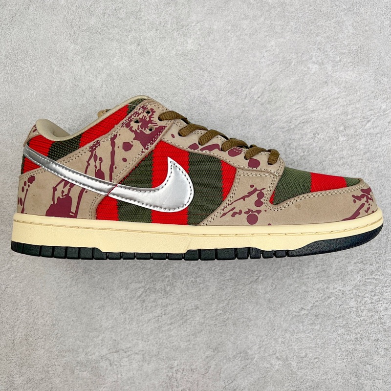 NIKE SNEAKERS (249)